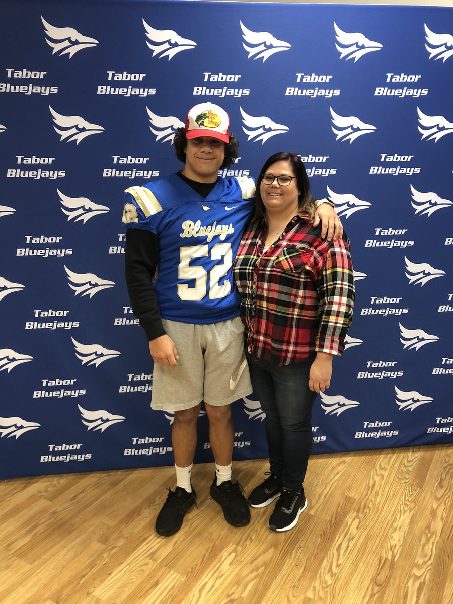 Snoot1's tweet photo. #taborbound #52 @kourt_craig @GoTaborBluejays https://t.co/JWrYw8w4Jr