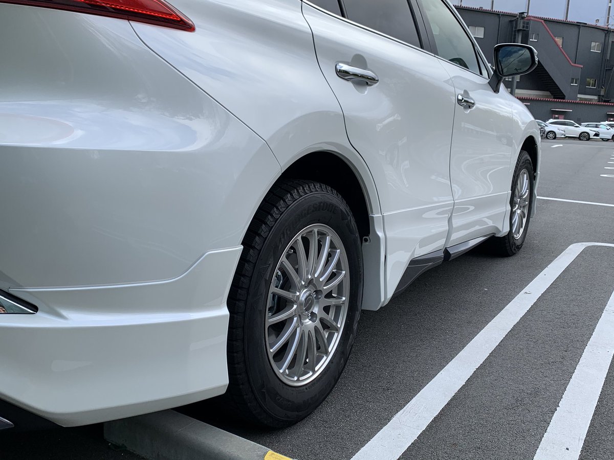 ハリアースタッドレス