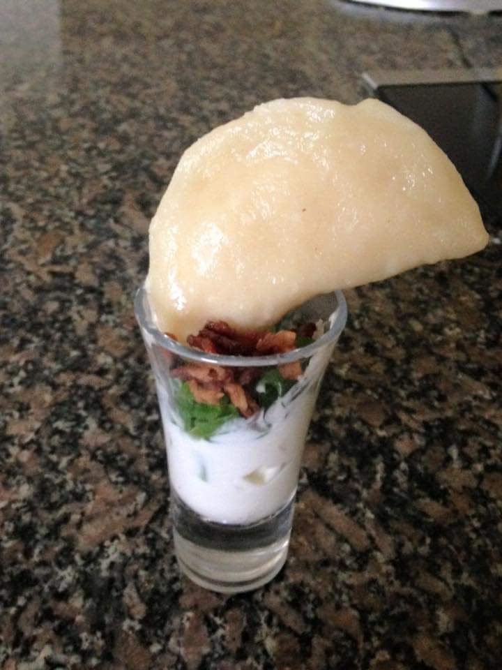 JessikaGuse's tweet photo. Scuse me bartender, I'll order 50 🤤 https://t.co/ORNzia0pHm