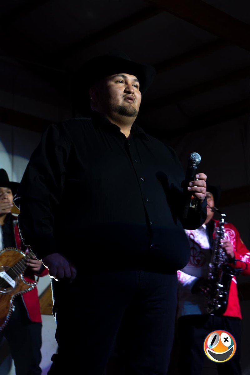 ElLokochonProd's tweet photo. Aquí les dejo estás fotos de la grabación con mis amigos de Grupo Tropical San Luis📸

LINK 🔥:
https://t.co/ie2PrQHBuj https://t.co/eKH6bDlBxh