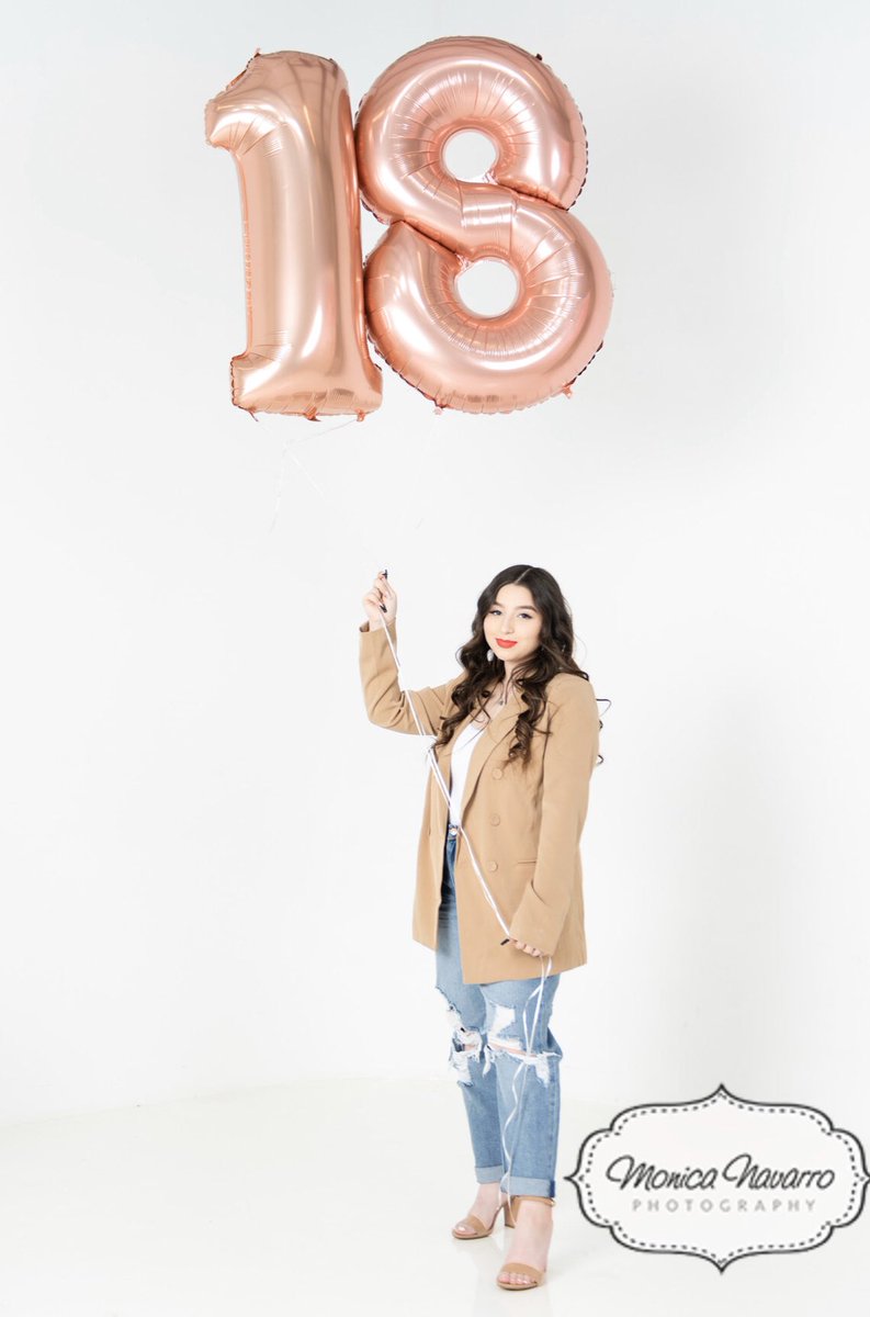 anaaahhhii's tweet photo. 18 on the 18th 💖 https://t.co/fJzi4ohHFK