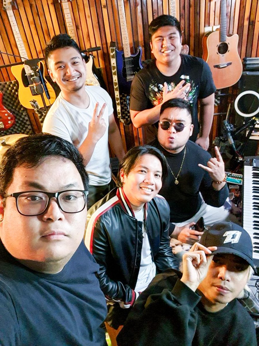 when MUSIC meets GAMING ‼️<a href="/trykegutierrez/">BLCK | Tryke Gutierrez</a> <a href="/junnomars/">Junno Mars</a> 

#TeamAgsunta