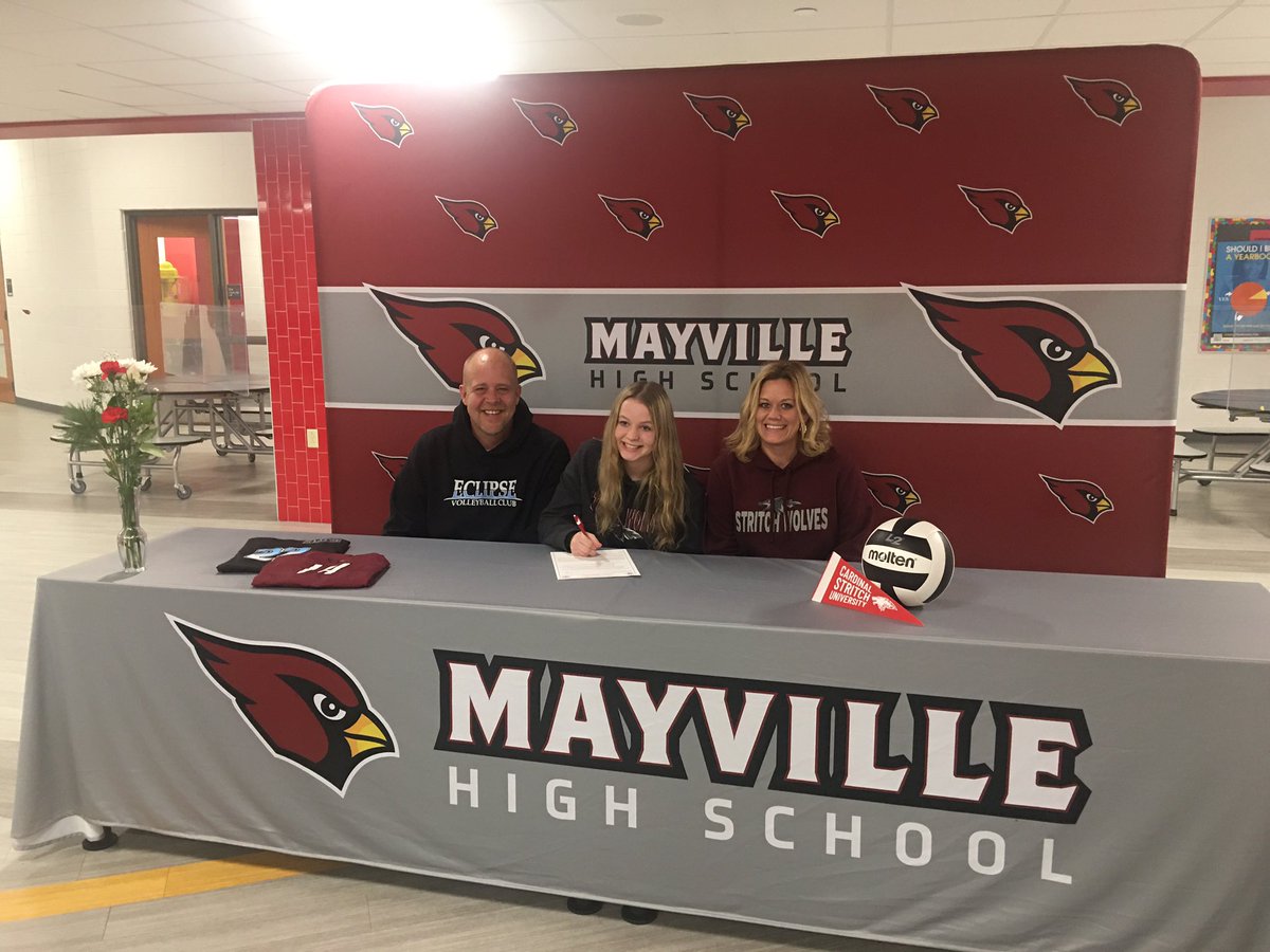 NoennigTom's tweet photo. Congrats to Maggie Vanderschaaf on signing her letter of intent to play Volleyball at Cardinal Stritch! https://t.co/PHeQu3qqHr