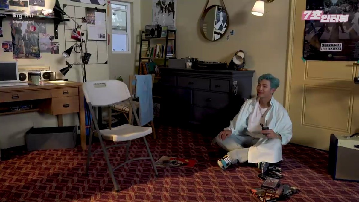 how to sit by daddy long legs and joonie