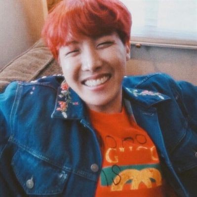 chaehobin's tweet photo. sim, você ama jung hoseok ; a thread https://t.co/eQ810uSzgg