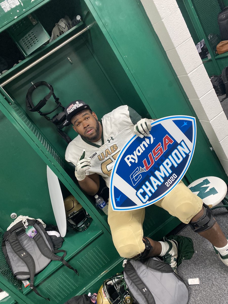 Can't explain how I feel, I'm just happy I'm here🙏🏾. Forever thankful, forever blessed. #ringus🐲