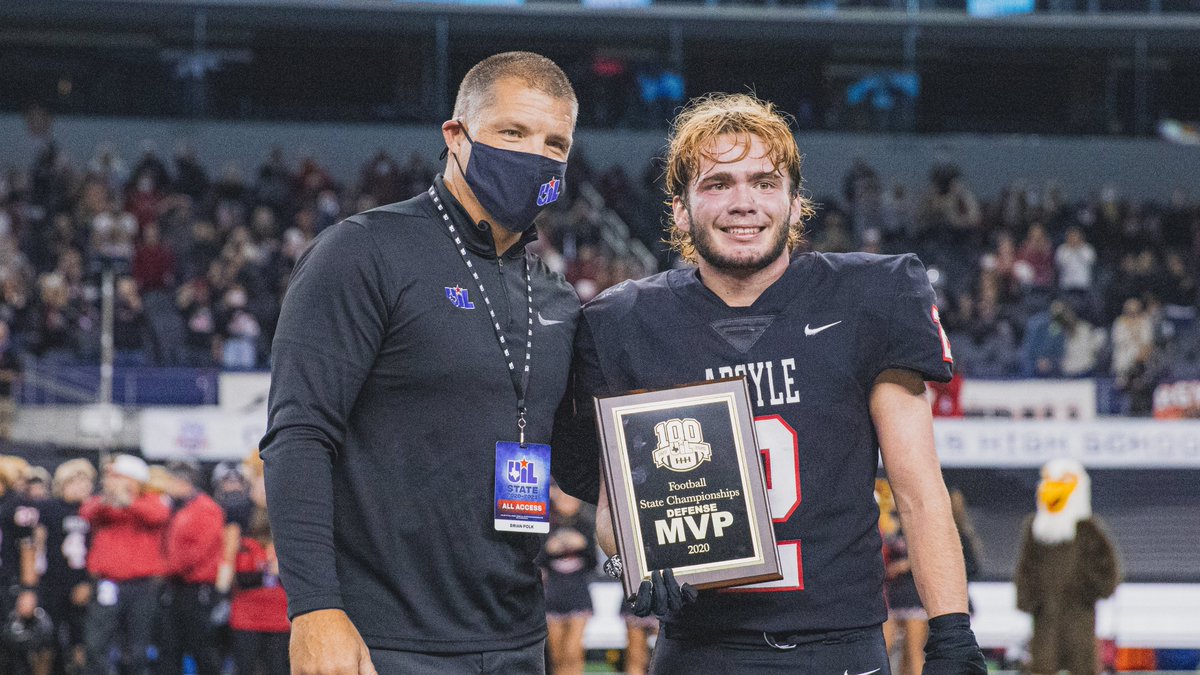 uiltexas's tweet photo. Congratulations to @argylegridiron on their 2nd #UILState Football Championship! 

Tito Byce (Argyle) named Offensive MVP with 152 rush yds, and 4 TDs.

Zach Stewart (Argyle) named Defensive MVP with 6.5 tackles, and 1 PBU. https://t.co/0wTBUt21EB