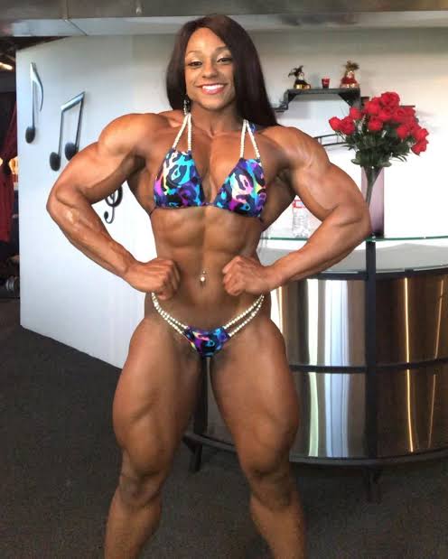 かためろん 新しいミスオリンピア可愛い 何より笑顔が素敵やん 二位の選手は足とおっぱいは圧倒的にデカくて絞れてたけど 一位は健康的な質感で美しかった 個人的にはtheresaちゃん応援してたけど T Co Iycemgznte Twitter