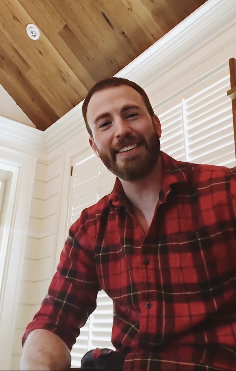 Since it's almost Christmas and we all love Chris...Chris Evans as Christmas cookies - a very sweet festive thread 