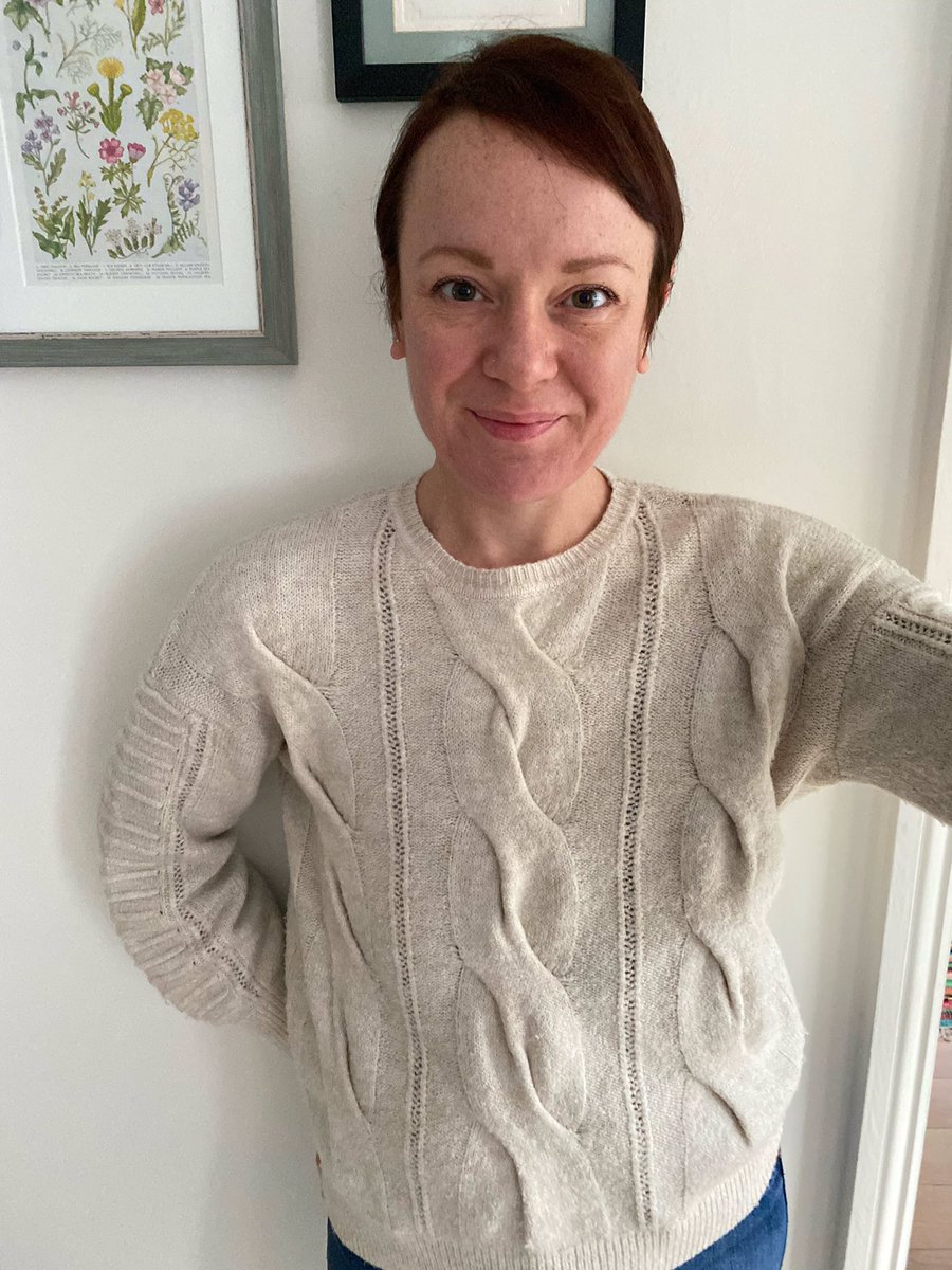 Flatterfashion's tweet photo. Day 354 #Outflat #ootd is a chunky knit jumper by @Georgeatasda with a new haircut. After trying to grow my hair again I’ve admitted defeat (again). The stuff no one tells you about chemo. #postchemohair #6yearslater
#mastectomyfashion #dressingflat in aid of @FlatFriends_UK https://t.co/xOnxpzFudw