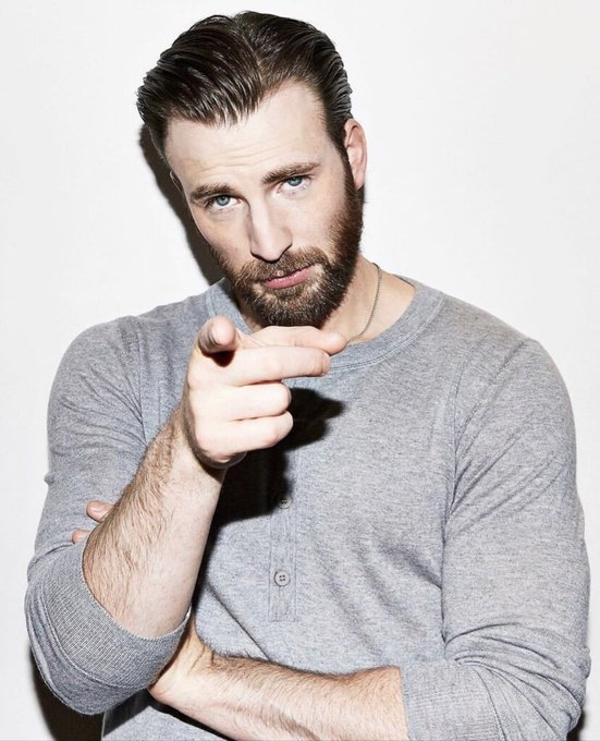 Since it's almost Christmas and we all love Chris...Chris Evans as Christmas cookies - a very sweet festive thread 