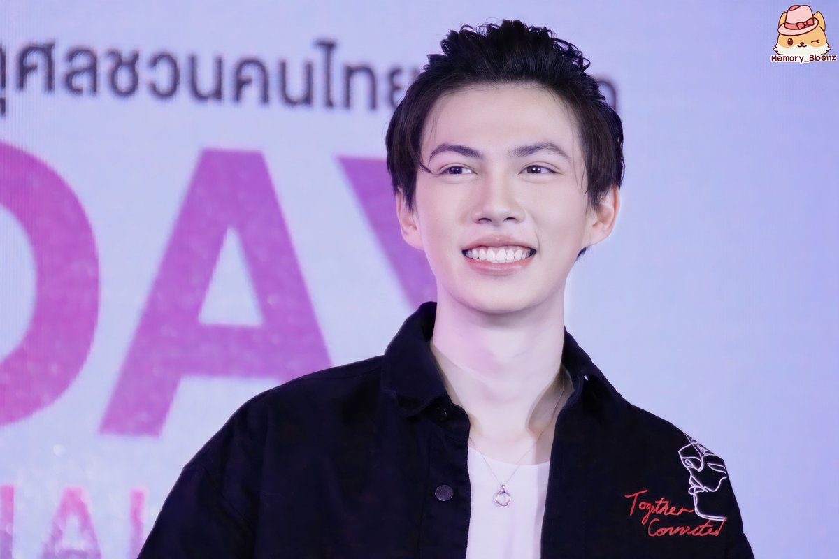 Memory_Bbenz's tweet photo. หัวใจมีแต่เธอ เต็มพื้นที่สี่ห้องหัวใจ
ได้แอบรักเธออย่างนี้ต่อไป 
"ก็มีความสุขแล้ว" ❤️🦊 
#BENZALERT
#แบตเตอรี่ของอเลิ๊ต https://t.co/EbaOCE0nBq