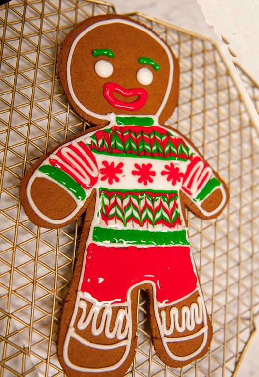 Bonus - Chris Evans as a gingerbread man
