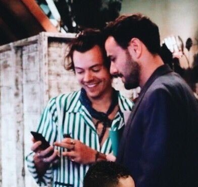 July 18th on the set of HAPPY TOGETHER. which is based in his own life ...wearing one of the most bluegreeners outfits of all ( that was before the blue jumper and the green pants for Stern) DEADASS STYLES. yes you're happy together, we got it.