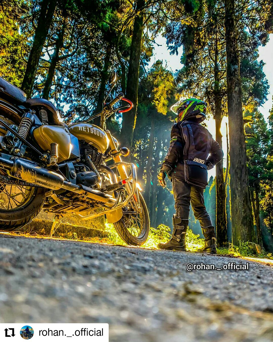 Axor Helmets tweet media