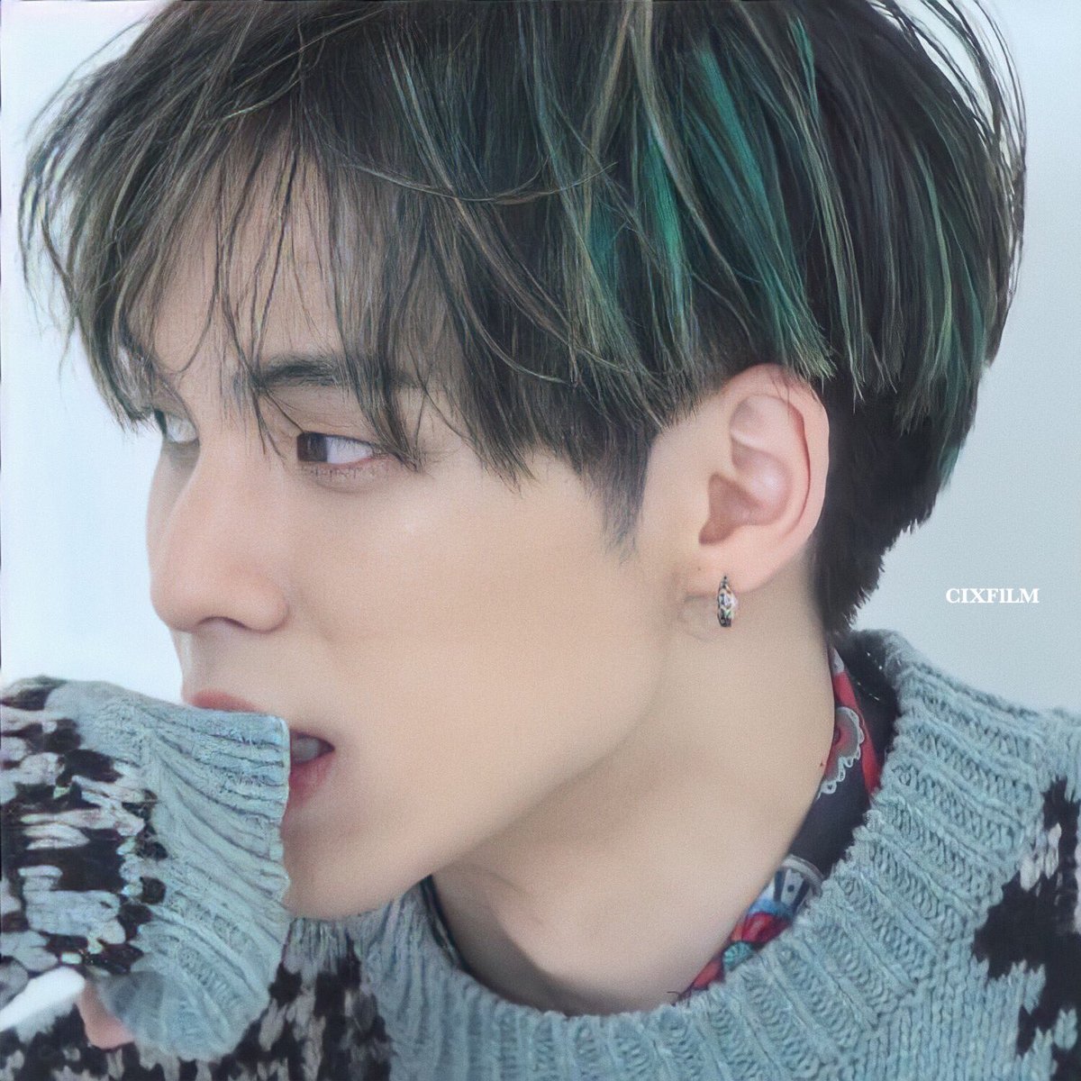 CIXFlLM's tweet photo. π
#CIX #μ¨μμ΄μμ€ #BYOUNGGON #BX #λ³κ³€ #CIXFlLM https://t.co/VrKW71u8ID
