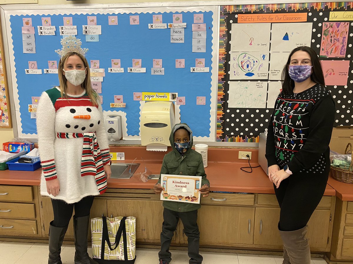 WOSnews's tweet photo. Our next WOS Kindness Award goes to this kindergartener. Ms. DeGaetano says, “Whenever someone is not feeling well or is upset, he always checks on his friends and makes sure that they are feeling better! He always wants people to be happy!” Congratulations, Stanley! #WOSkind https://t.co/iYClXLoEgI