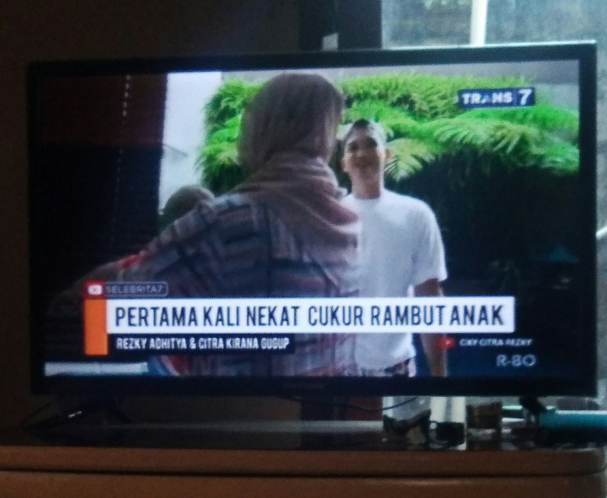 ⌦ HOT NEWS—a thread