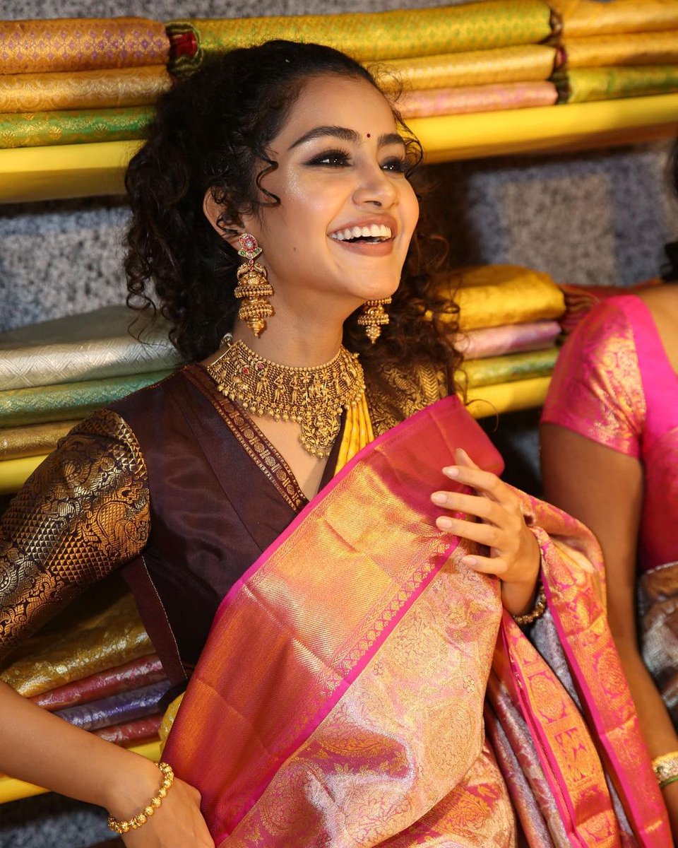 igtamil's tweet photo. #Anupamaparameswaran 😍😍😍 
more actress images at https://t.co/hmoZcBJMRb https://t.co/ZLpye0SF86
