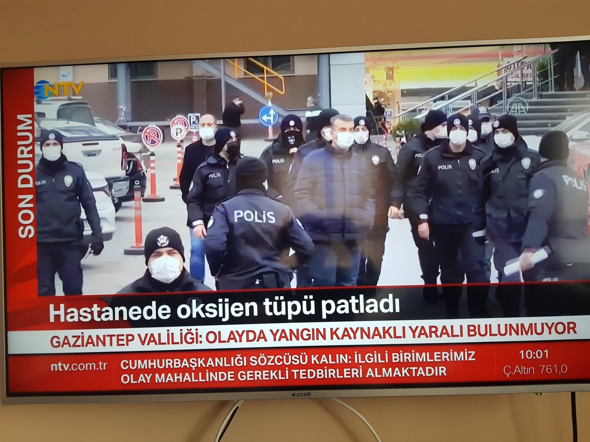 Hastanede oksijen tüpü patlama sonucu 8 kişi hayatını kaybetti 😔😢 Rabbim rahmet eylesin ailelerine sabırlar versin inşaAllah 🤲😔
 
#GaziAntep başınız saolsun