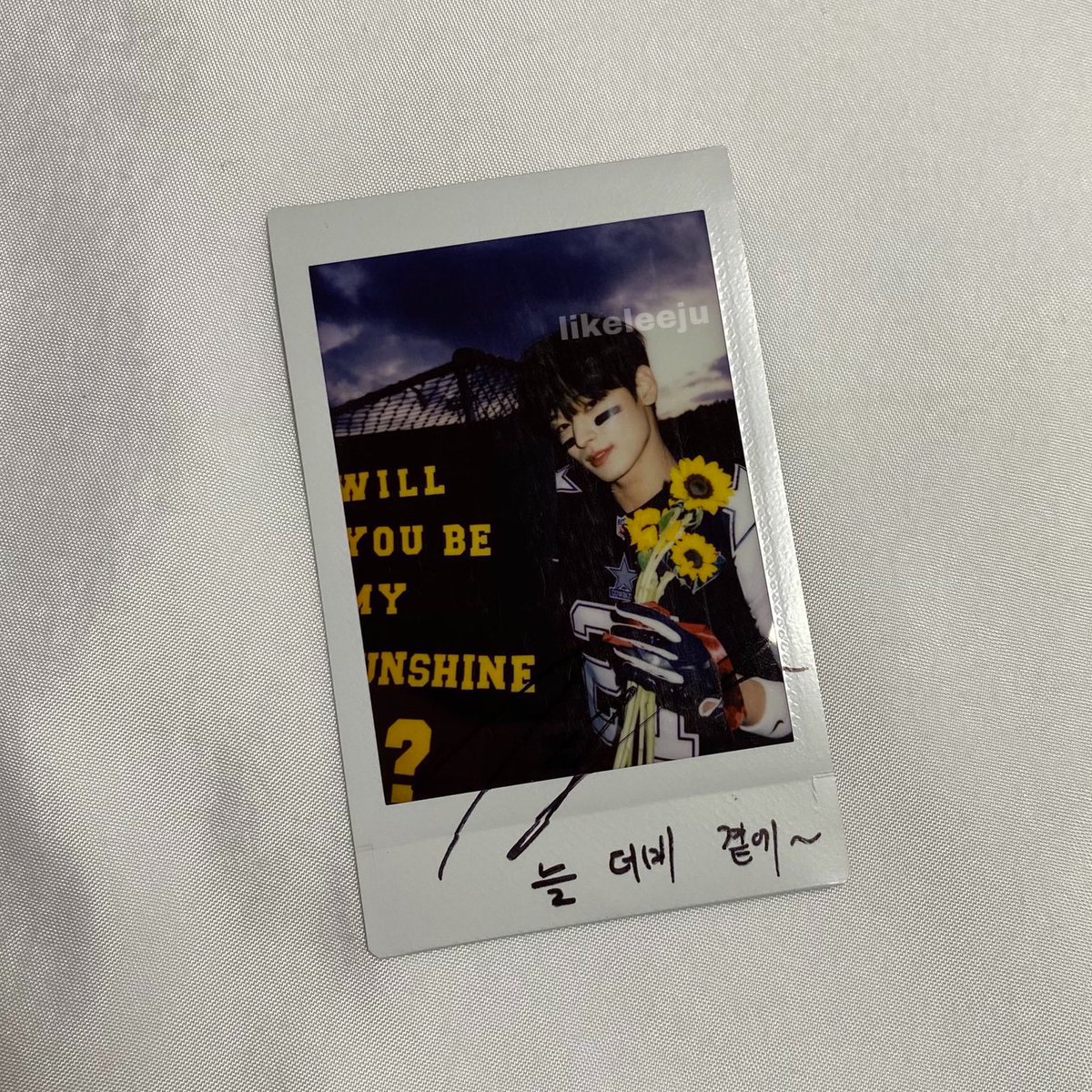 JYNLOOKS's tweet photo. https://t.co/PVZKDOgmrD