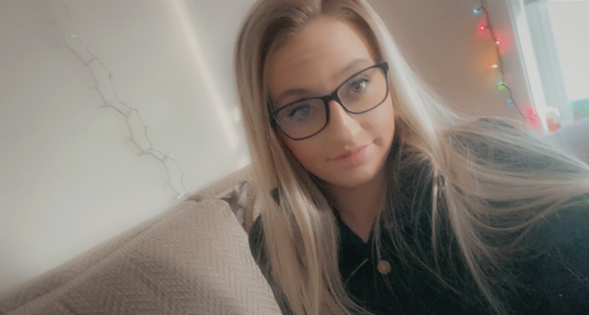 icallhimdaddy3's tweet photo. Want to see me get my mans cum all over me? Subscribe to my onlyfans quick while it’s 30% off🥰 #girlsofonlyfans #Onlyfansnewby #onlyfans https://t.co/Pw0fy2FLkx