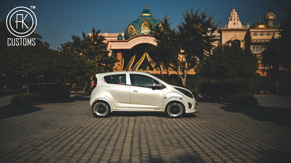 CustomsAk's tweet photo. NORTH INDIA's 1st WIDE BODY #ChevroletBeat!
And it's wrapped up in a full body wrap as well!
Brought to life by #AKCustoms
@staytunedindia @WrapperMapper #WideBodyKit #WideBodyCars #Chevrolet #WrappedCars #PaintIsDead #WrapperMapper @CarToq @gaadiwaadi #Chevrolet #ChevyCars https://t.co/uYJ21GnoWi