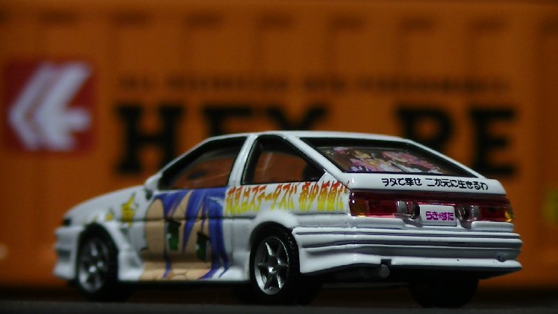 nyama33's tweet photo. #アオシマ VERTEK AE86 TRUENO らき☆すた (ホワイト)
いい感じの一枚が撮れました！その他の写真は https://t.co/npk5q93Gc0

#ミニカー #ダイキャストカー #diecastcar #VERTEK #AE86 #トレノ #らきすた #痛車 https://t.co/a3ladOpoEK