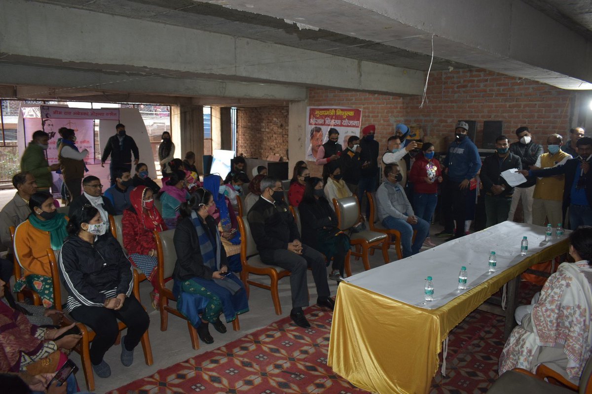 MissionJaiBheem's tweet photo. दिल्ली सरकार के कैबिनेट मंत्री माननीय राजेन्द्र पाल गौतम ने आनंद पथ फाउंडेशन के तत्वाधान में पटेल नगर विधानसभा मे 'भीम राव अम्बेडकर मोहल्ला वकील' का उद्घाटन किया जिसके तहत नागरिकों को घर के निकट ही निशुल्क कानूनी सलाह दी जाएगी।
@AdvRajendraPal https://t.co/DkBCFArNIH
