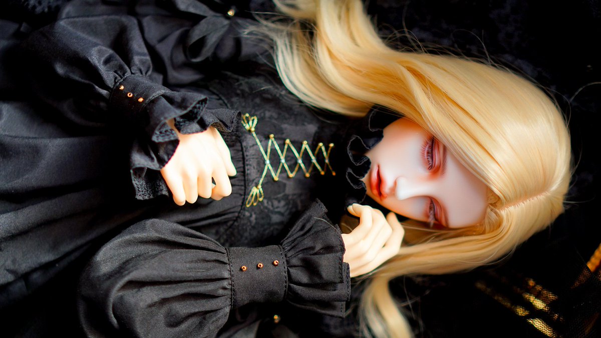 안녕하세요.
곧 선주문 시간이네요! 
오늘 12월 19일 20:00~ 부터 주문 받습니다.
이번 선주문도 잘 부탁드립니다.🥰

m.blog.naver.com/boutique_moira…