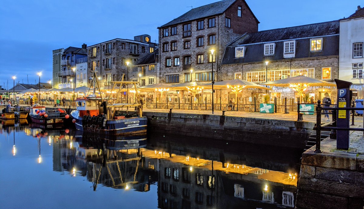 The Barbican is the ideal location for a calm and safe stroll to fill your day. 

With plenty of parking and lots of local cafes and eateries offering takeout options, you can still enjoy the festive, scenic atmosphere while staying in the outdoor space. #Plymouth