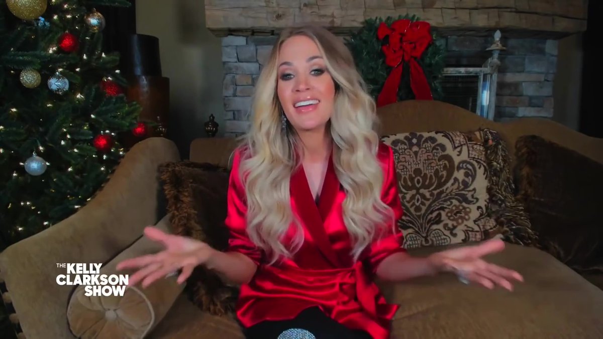 carriephotoscom's tweet photo. Carrie on The Kelly Clarkson Show screencaps https://t.co/tRuqH48ELl https://t.co/EzoT4c52jL