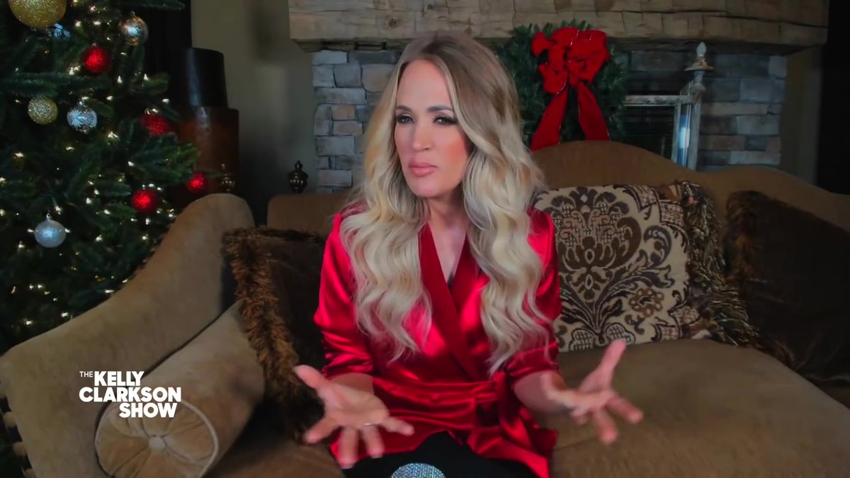 carriephotoscom's tweet photo. Carrie on The Kelly Clarkson Show screencaps https://t.co/tRuqH48ELl https://t.co/EzoT4c52jL