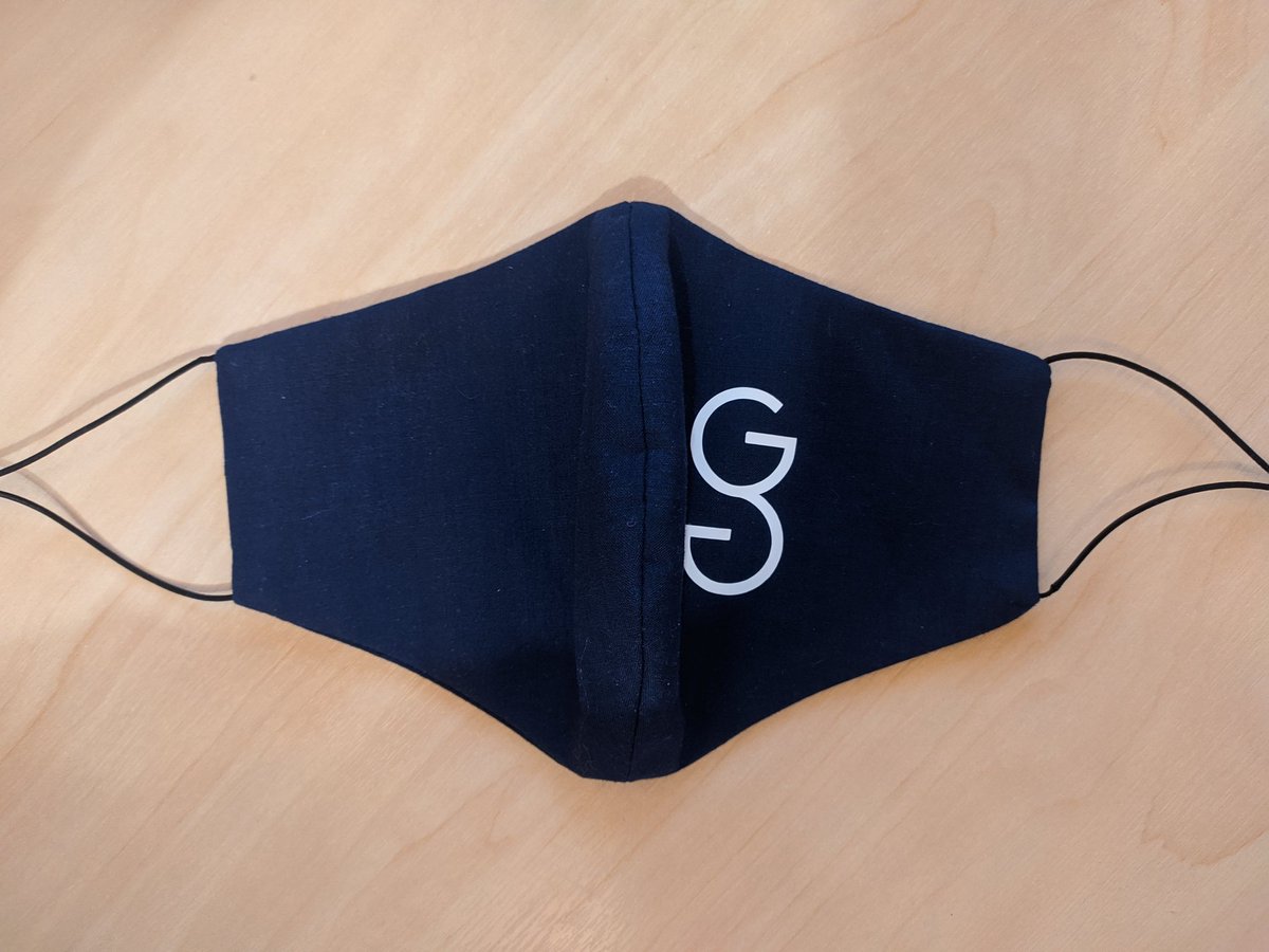 ModelingMaster's tweet image. Here we can see how this mask look like in real life, only different is that the logo is on another place