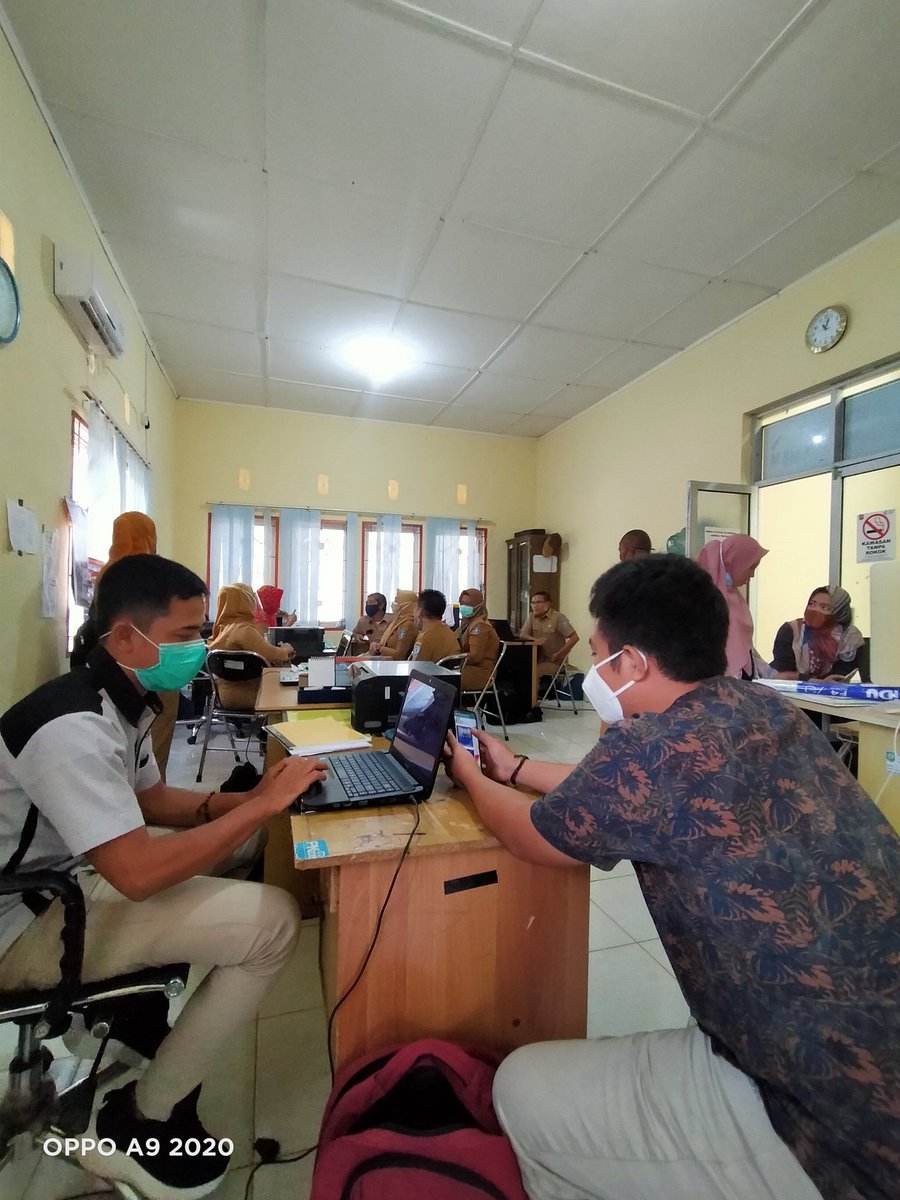 natasyadisca's tweet photo. Monev dinas koperasi provinsi ke dinas kabupaten Bangka Selatan dalam rangka melihat perkembangan data ods
#penyuluhkoperasi
#ppklkemnkop
#ppklprovbabel
#ppklbasel https://t.co/vikxissbz0