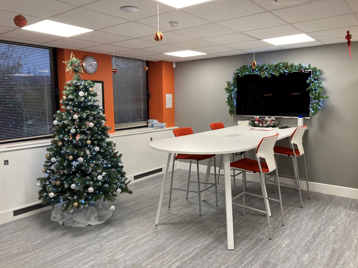 generatorgrp's tweet photo. #GeneratorGroup are celebrating 1 year at Townfield House🎉 We haven't spent as much time in the office as we would have liked but are excited to (hopefully!) spend more time there in 2021 https://t.co/y1V2RnHROX