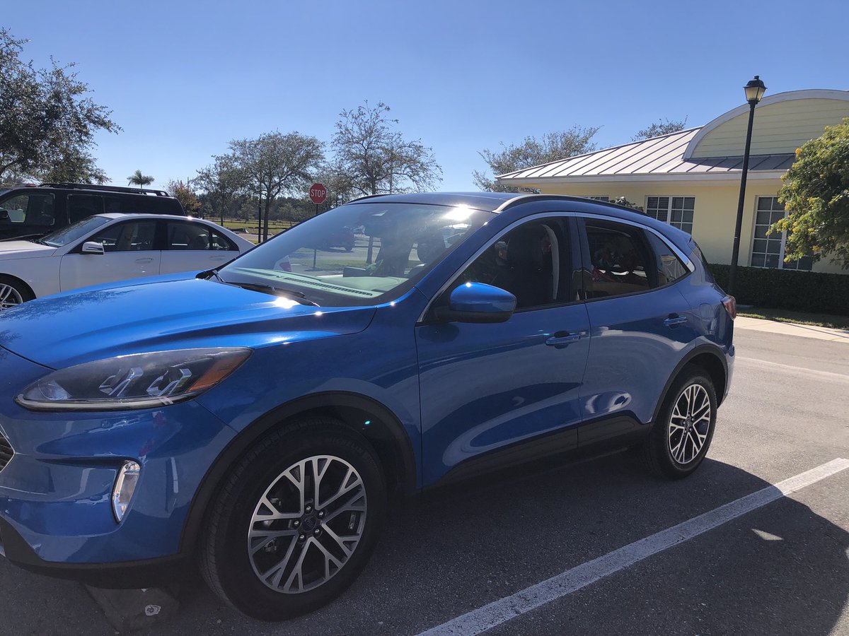 #Ford gives back this holiday season by offering more cargo space in the reimagined Escape to make your community good moments go further.

#FordEscape2020 #FordLatino #LetsMakeaDifference #HagamosLaDiferencia #ConstruidaParaSerExtraordinaria
