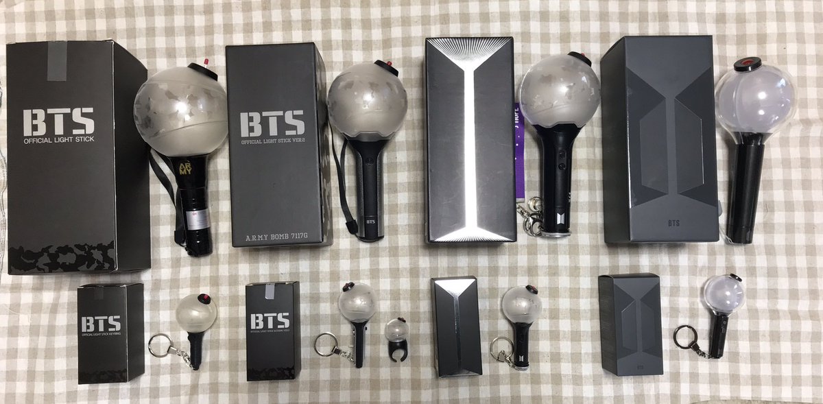 【オーダーページ】BTS推しカラー アミボムチャーム オーダーページ】BTS推しカラー アミボムチャーム - メルカリ