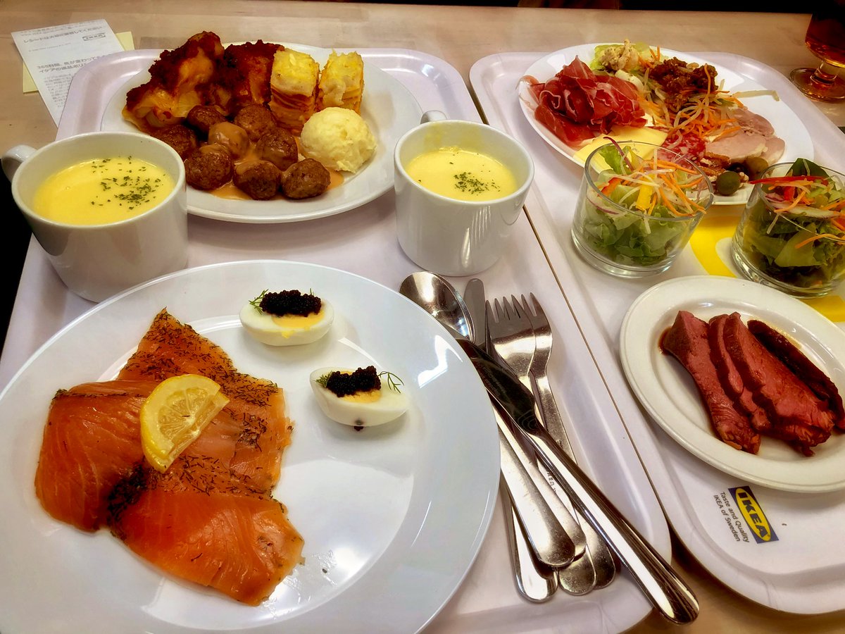 ヒトの方 On Twitter Ikea のクリスマスディナービュッフェ来た 店舗での予約制だけど 当日でもいけたし 2499円で厚切りで柔らかいローストビーフもサーモンも食べ放題 うまい うますぎる