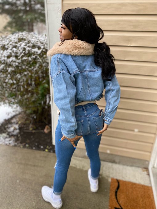 Watch Saleema 💖's leaked NSFW photo on TwXstars