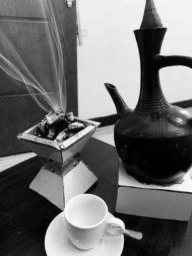 welowithcoffee's tweet photo. "In Ethiopia coffee is always served in three rounds.The whole ceremony often lasts over several hours. The three rounds of talking, laughing and relaxing are not less than the joy and pleasure that we aspire to have in heaven!"
#Coffee #Ethiopian_way 💚💛❤️ ☕️ https://t.co/ZPZIuZS1El