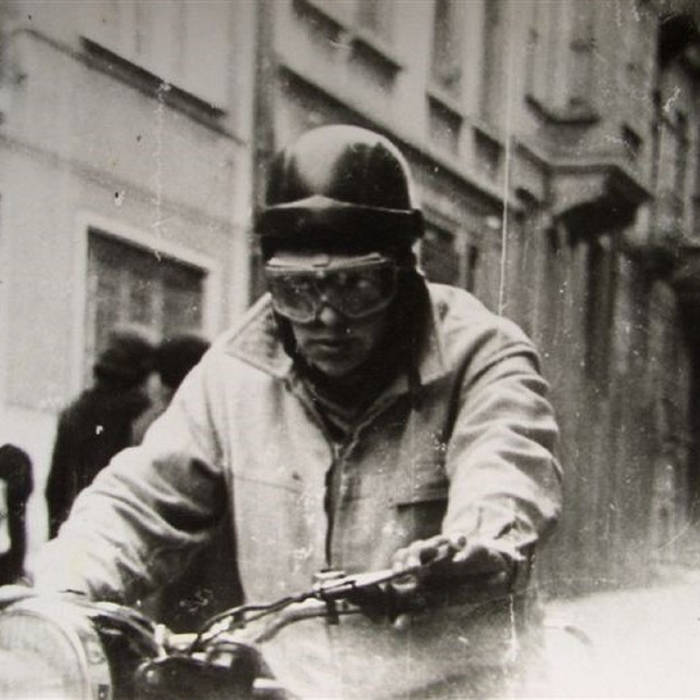 #35  @Chorchill - NachtfischA night album, about a "Ruhrgebiet" legend. Chorchill's music (like his "Lichthupe" albums) is astonishing, clairvoyant, beautiful and razorblade sharp. And subtler than most anything I know. Love also to  @Strategictaper, for publishing the tape.