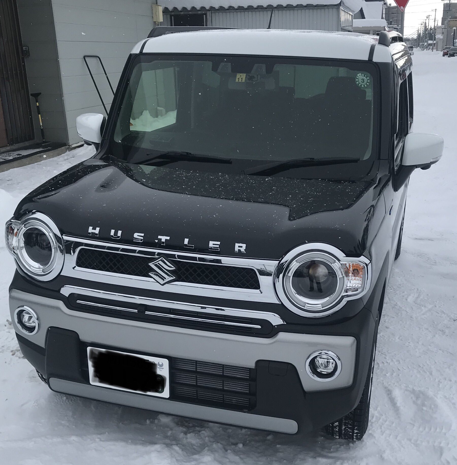 M S Factory Rsr22 新型ハスラーjスタイル本日納車されました 黒と白のツートンカッコいい 大切に乗らないとね ハスラー 新形 Jスタイル ハスラーjスタイル スズキ T Co N716kuowoj Twitter