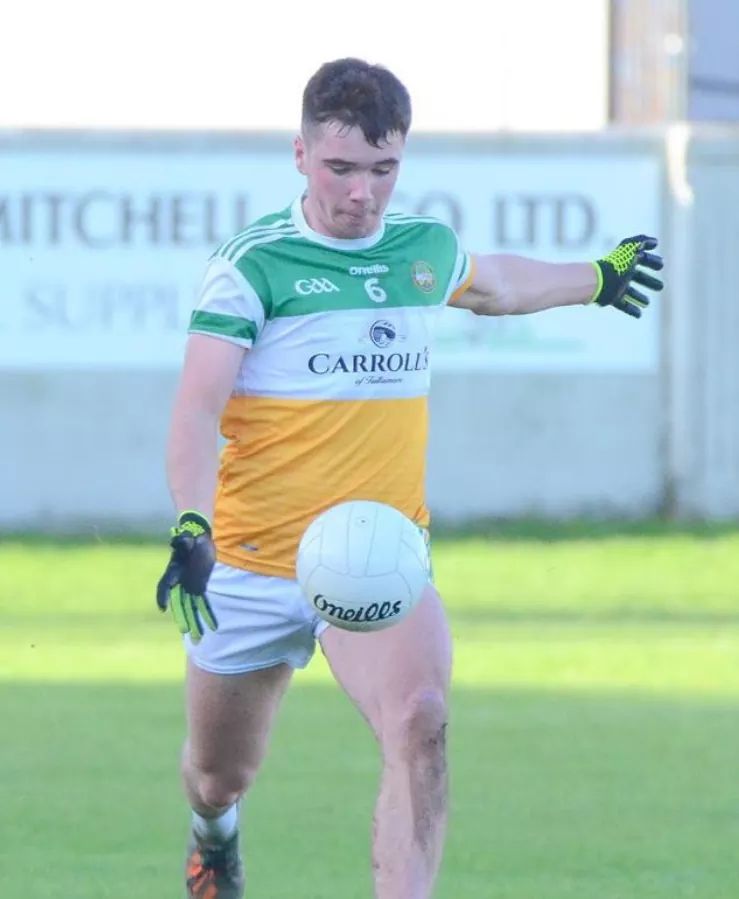 VincentsOffaly's tweet photo. Super win today for @Offaly_GAA minors over Kildare, big shout out to Cathal Ryan scoring 1-01 from centre back 💪, Meath next in Leinster final 💚🏐💛 https://t.co/56TI9NWFDc