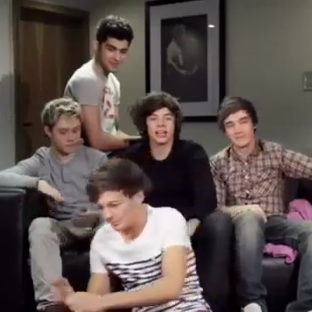 "pants.. pants... pants.... and straight in the balls, that's what im talking about"