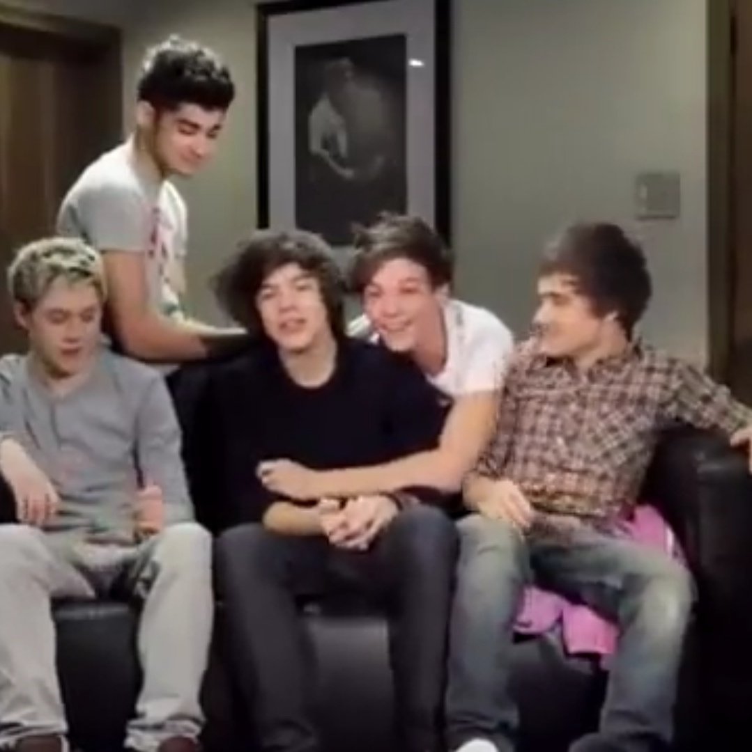 "pants.. pants... pants.... and straight in the balls, that's what im talking about"