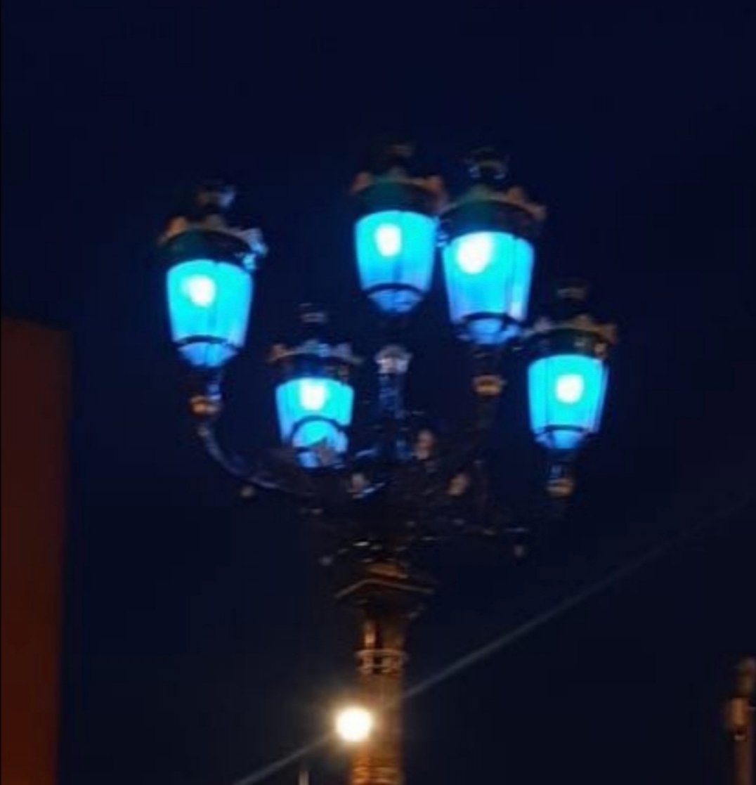 paulbyrneradio's tweet photo. They're gonna have to add on another lamp 😜 #UpTheDubs #COYBIB #sixinthemix #allirelandfinal #gaa #thefivelamps #DUBvMAYO https://t.co/biMZpFlTyY