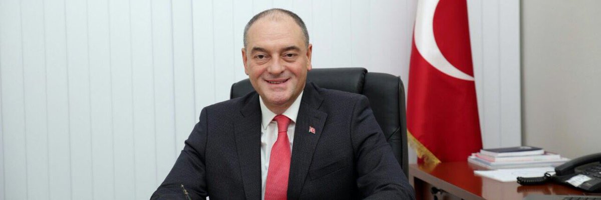 TÖZOK Yönetim Kurulu Başkanı Nurullah Dal eğitim camiasının çok değerli bir ismiydi. Kendisine Allah'tan rahmet, yakınlarına ve tüm sevenlerine sabırlar diliyoruz.
Tüm eğitim camiasının başı sağolsun.