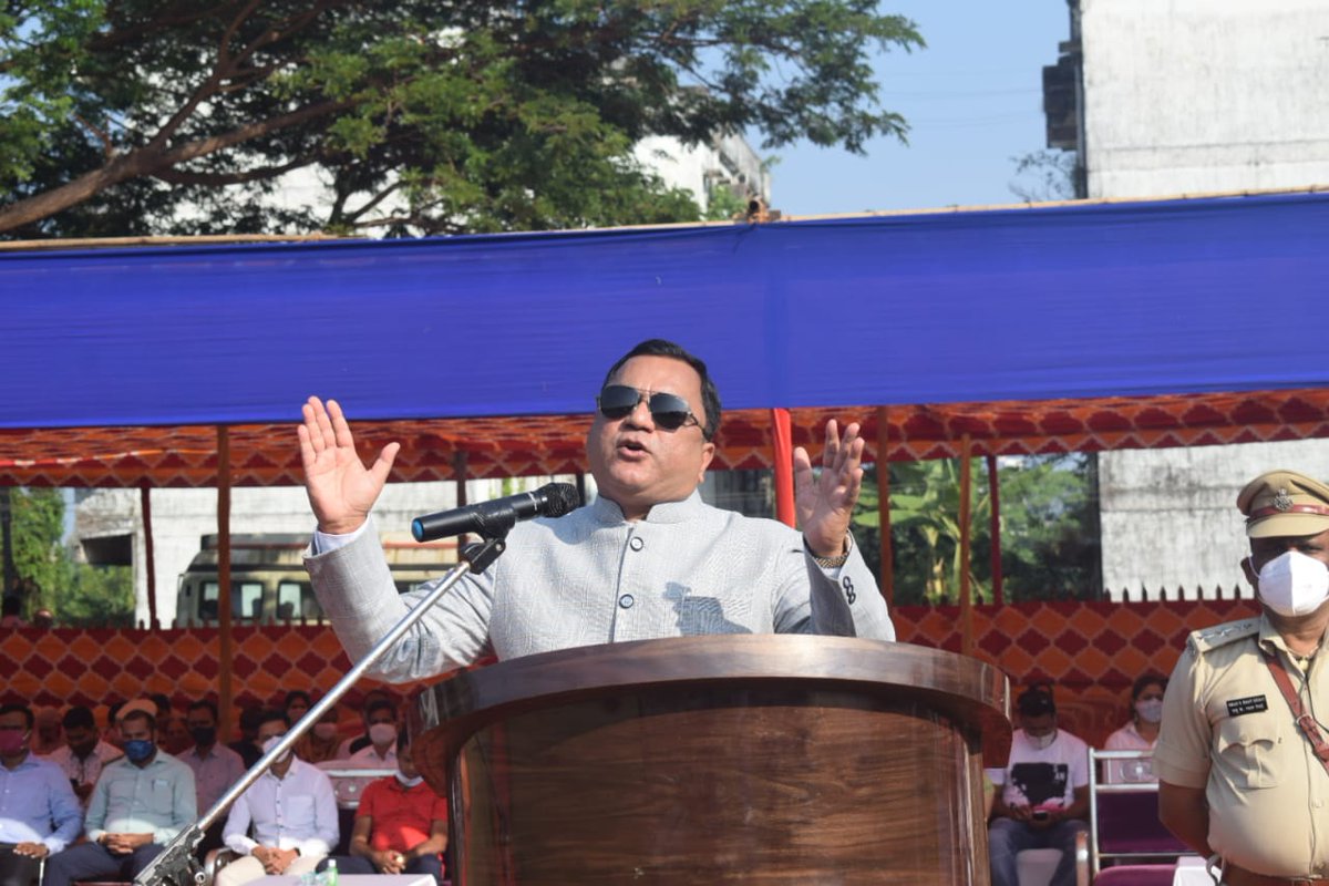 MauvinGodinho's tweet image. Honble Minister of Transport, Panchayats, Housing, Protocol &amp;amp; Hospitality, Mauvin Godinho, hoisting the tricolour to celebrate the Diamond Jubilee of Goa's Liberation at a ceremony held in Dabolim constituency 
#HappyLiberationDay #GoaLiberationDay2020 #GoaAt60 #MyGoa60