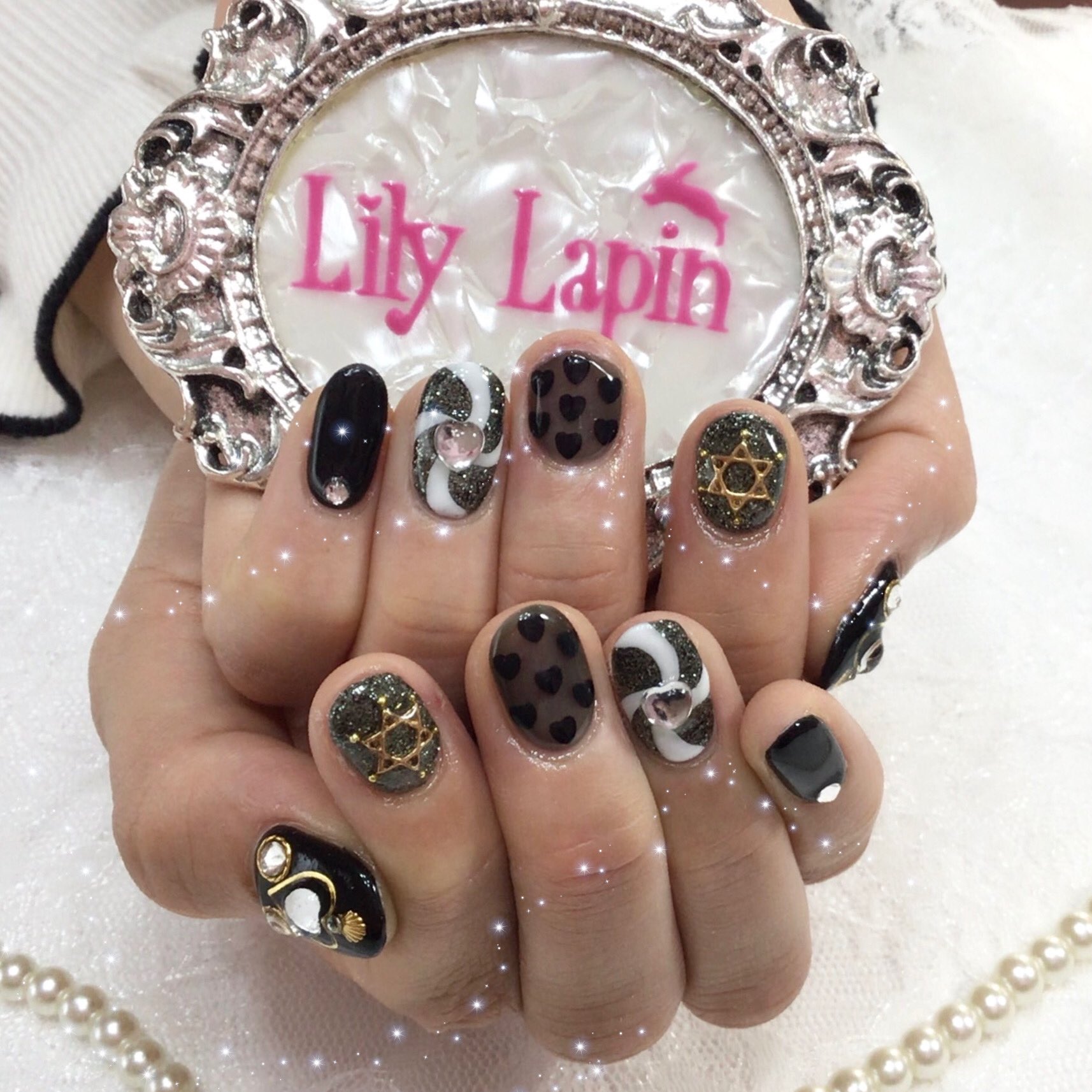 個室ネイルサロンlily Lapin西新宿 ブラックネイル T Co Tkchv1mwyr